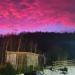 Nyaraló Przystanek Na Szlaku Kletno