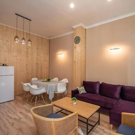 Przystanek Na Szlaku بيت للعطل كليتنو