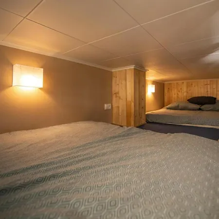 Przystanek Na Szlaku كليتنو