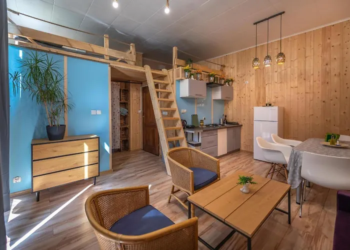 Przystanek Na Szlaku Kletno